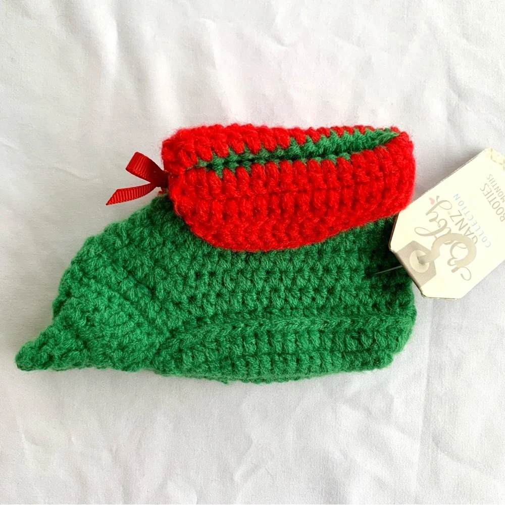 Baby knitted elf booties green and red